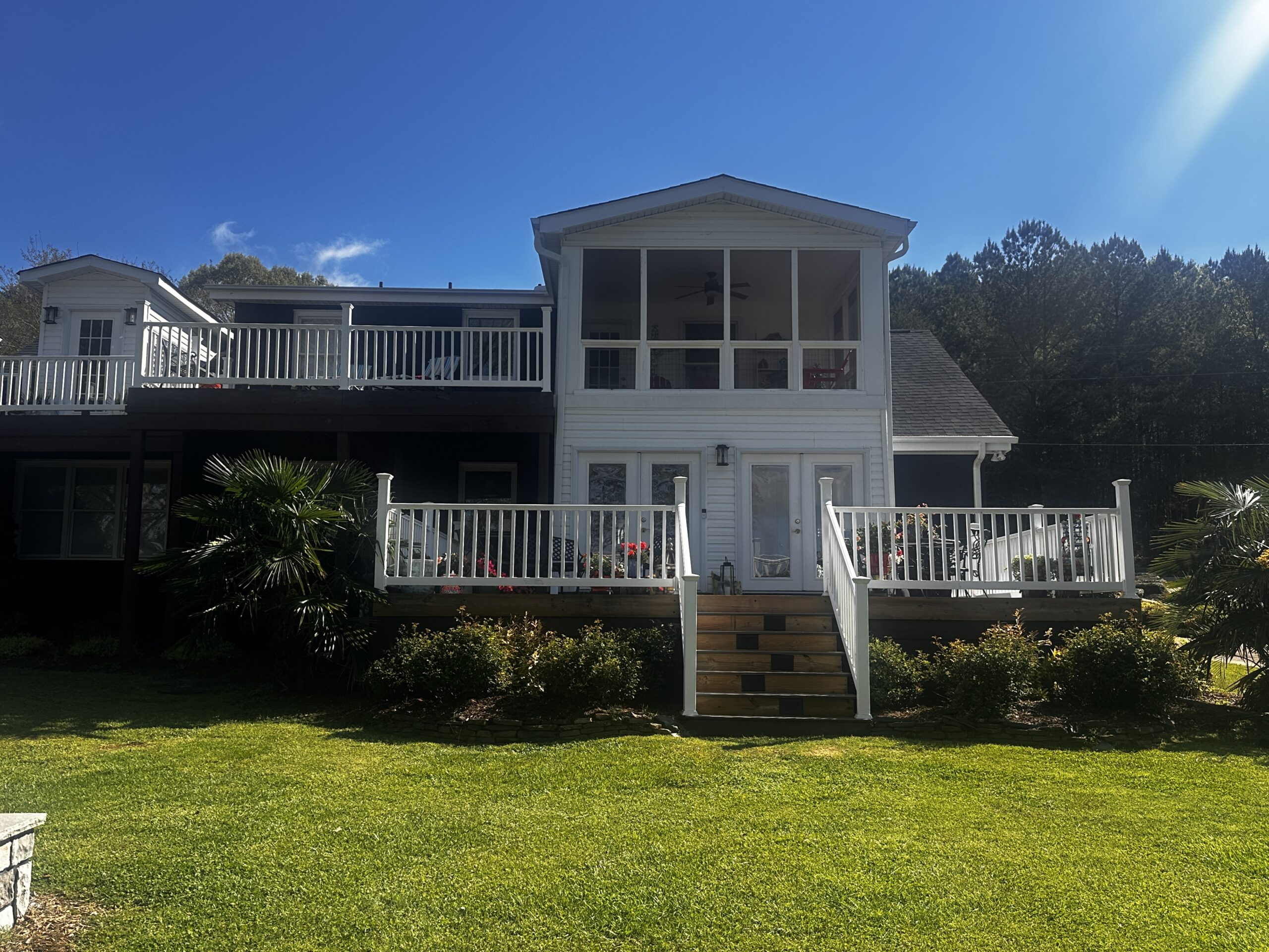 381 Coggins Shore Rd 