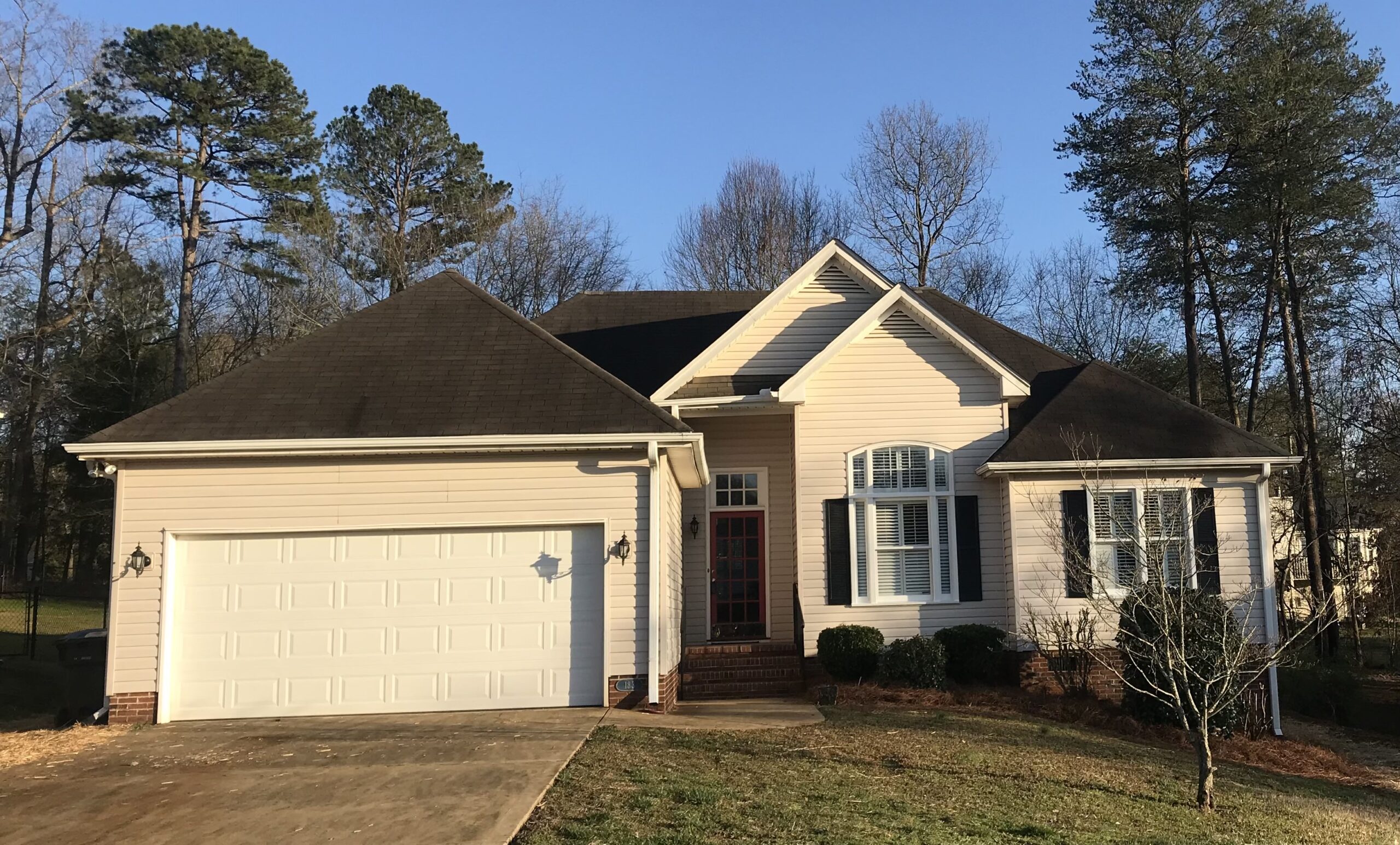 186 Lemoncreek Dr Lyma